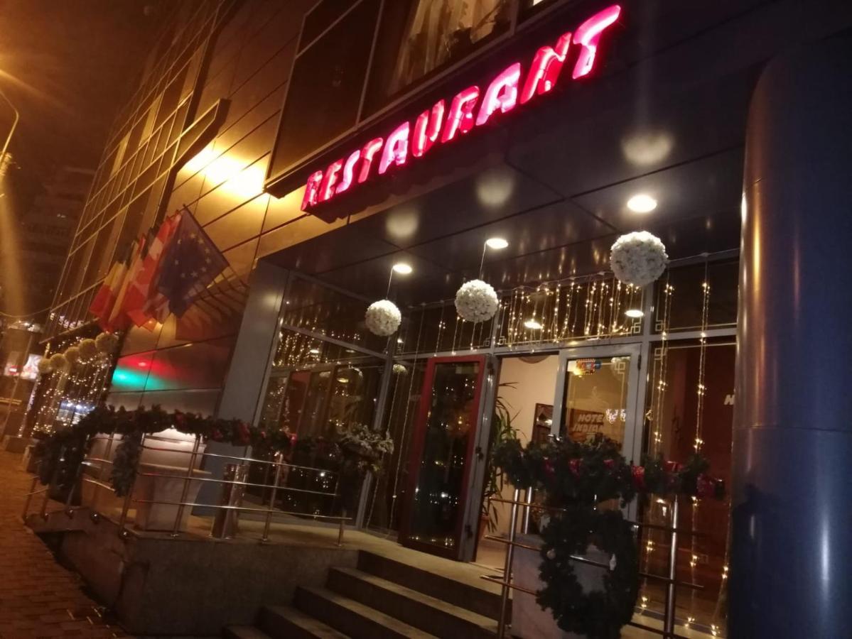 Indiana Hotel Яссы Экстерьер фото