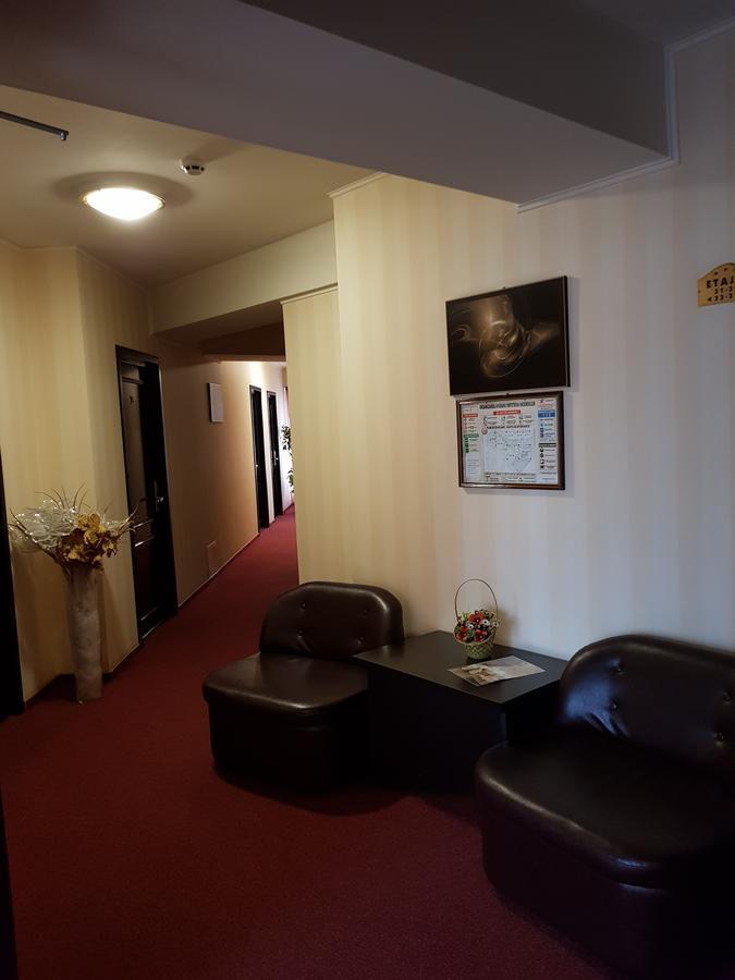 Indiana Hotel Яссы Экстерьер фото
